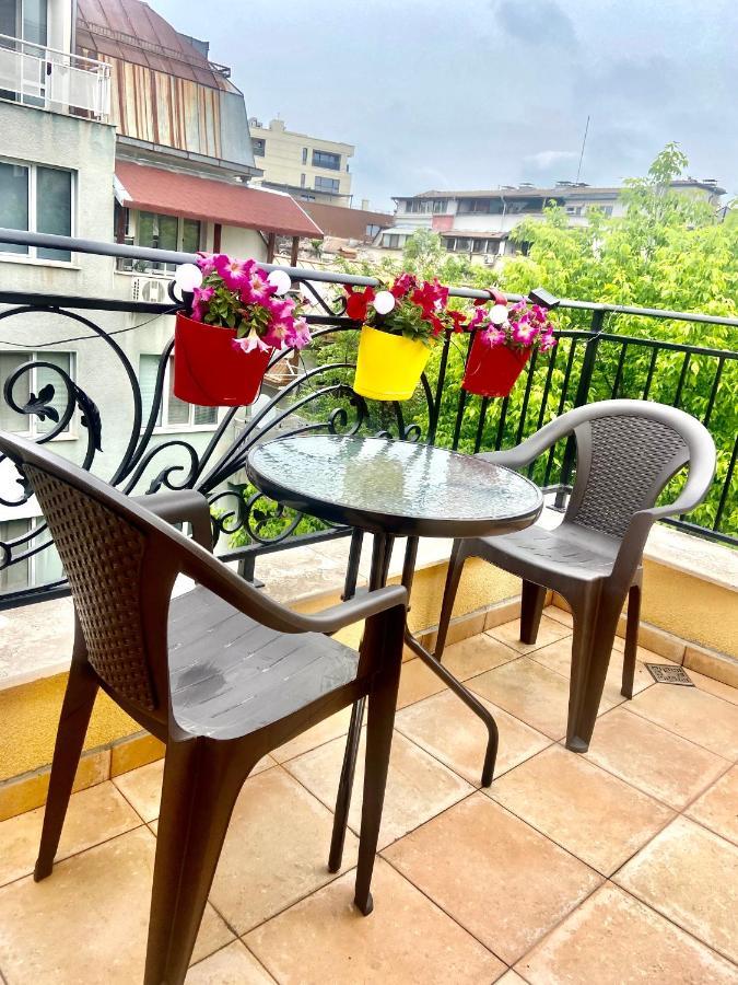 M&M Center Apartment With Free Parking Plovdiv Exteriör bild