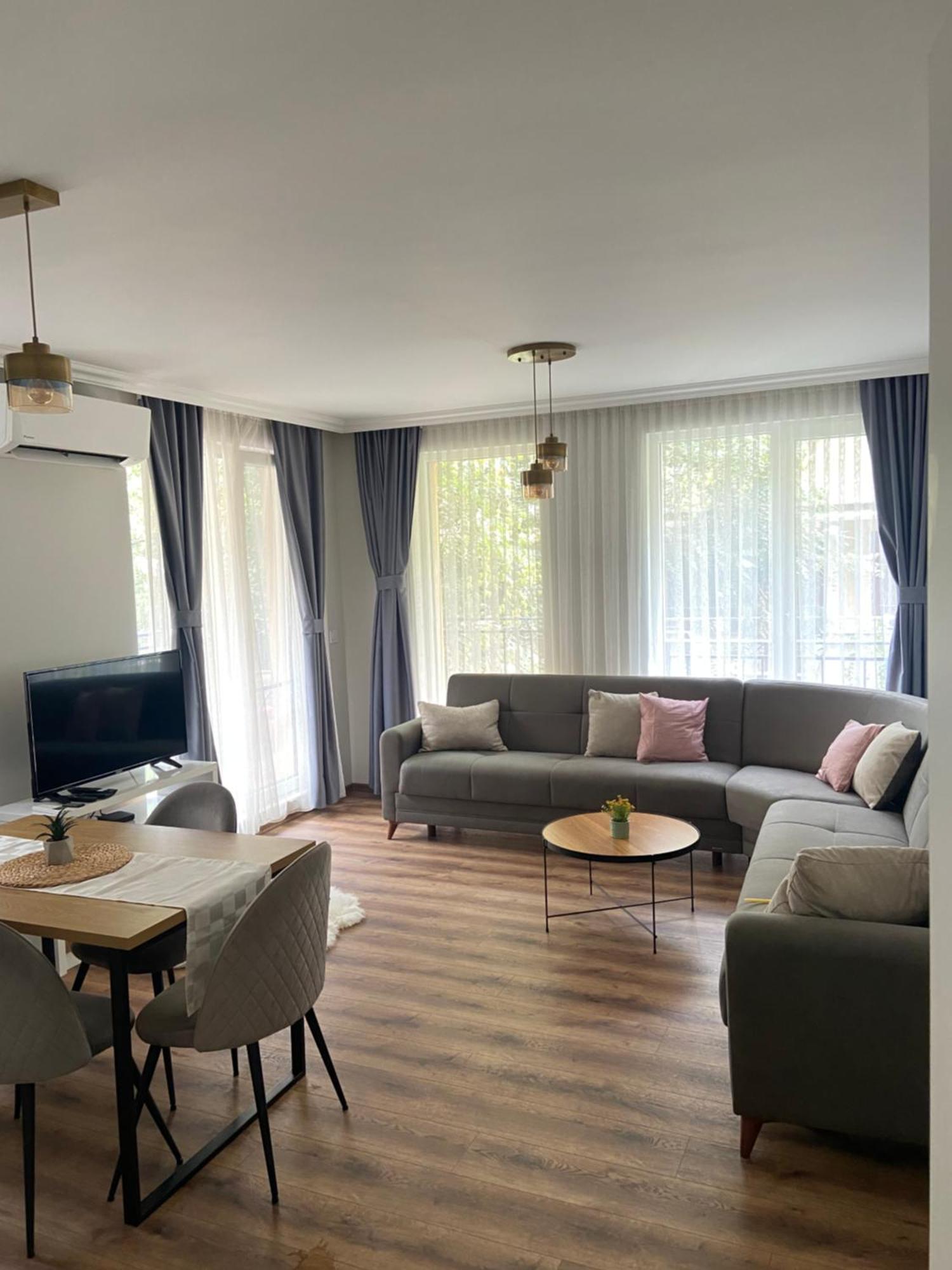 M&M Center Apartment With Free Parking Plovdiv Exteriör bild
