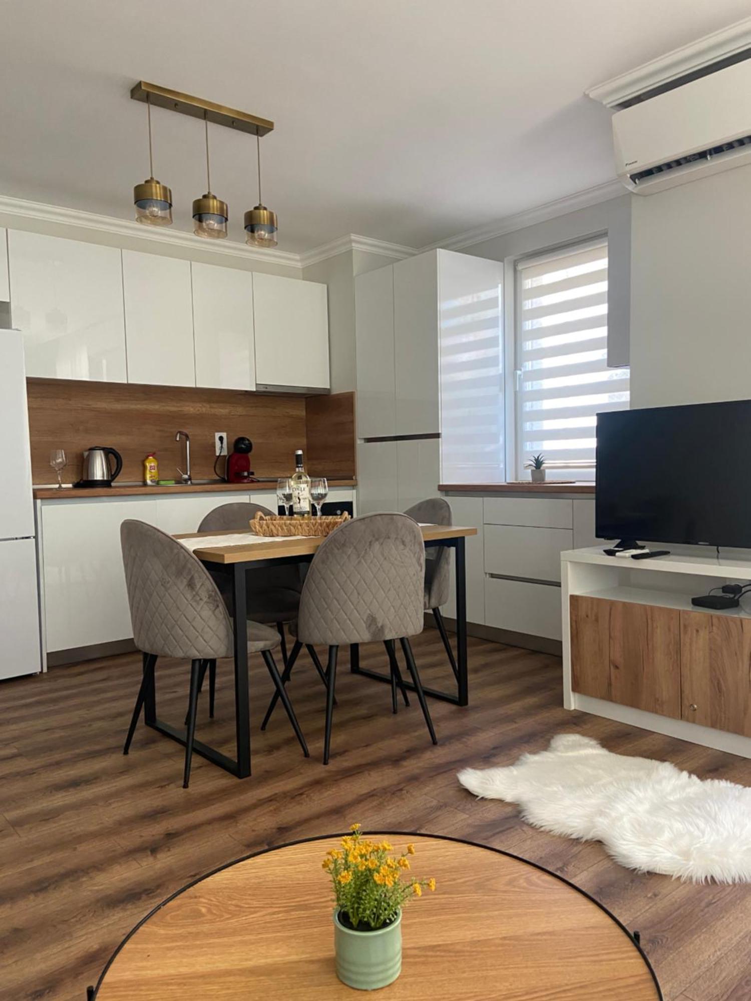 M&M Center Apartment With Free Parking Plovdiv Exteriör bild