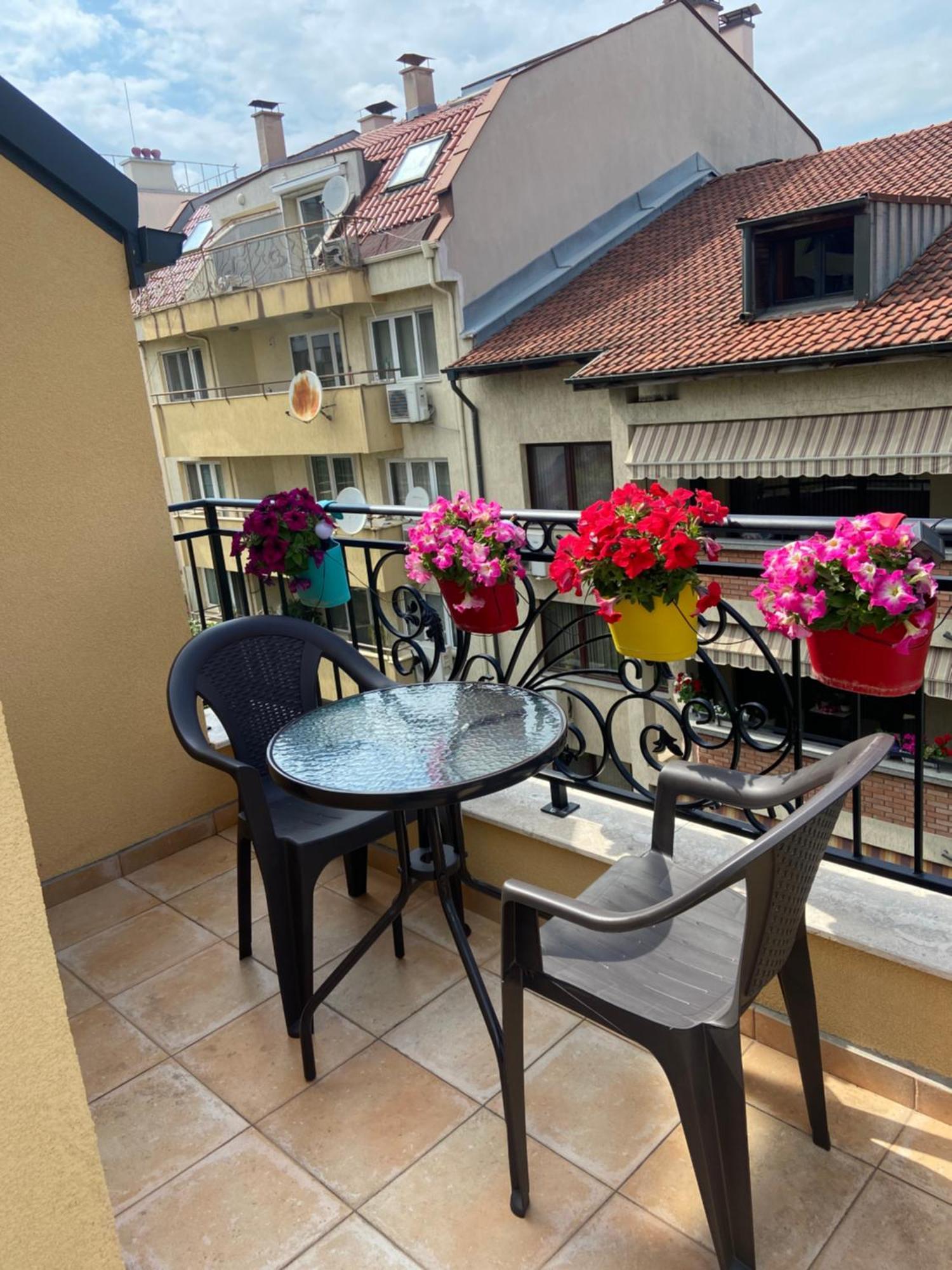 M&M Center Apartment With Free Parking Plovdiv Exteriör bild